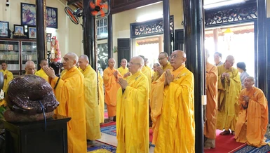 Khóa lễ tưởng niệm cố Hòa thượng Thích Trung Hậu tại chùa Linh Thái (H.Hóc Môn, TP.HCM) được cử hành theo truyền thống Phật giáo cố đô