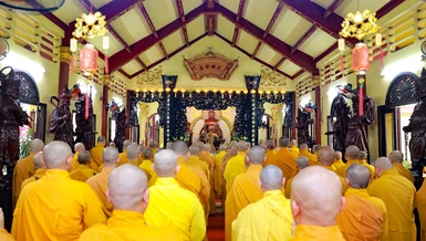 Chư Tăng Q.Bình Thạnh tác pháp an cư tại chùa Bửu Liên