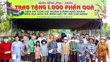 Học viện Phật giáo VN tại TP.HCM và chùa Thanh Tâm tặng 1.000 phần quà Tết Bính Ngọ 2026