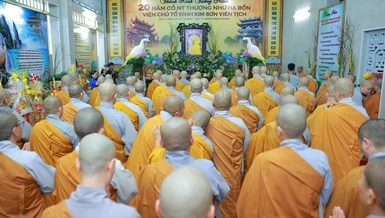 Trang nghiêm Lễ tưởng niệm 20 năm ngày Ni trưởng Thích nữ Như Bổn, viện chủ tổ đình Kim Sơn viên tịch - Ảnh: Trung Thắng/BGN