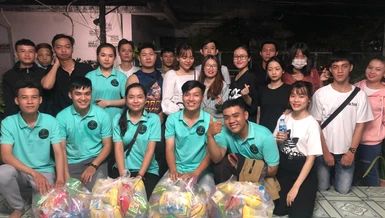 Nhóm thiện nguyện Bao Dung