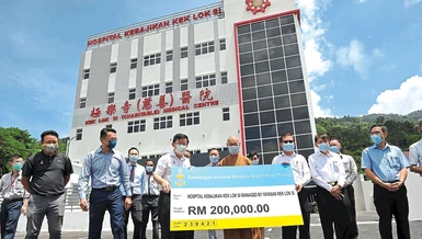Cơ sở bệnh viện phi lợi nhuận trong khuôn viên chùa Cấp Lạc