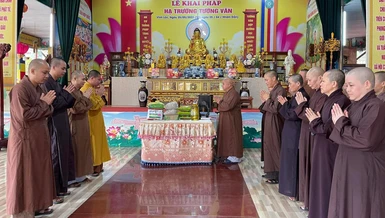Thanh Hóa: Chư Tăng chùa Đại Bi, chùa Linh Cảnh cúng dường các trường hạ