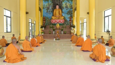 Hòa thượng Thích Giác Điệp chia sẻ Phật pháp tại khóa tu