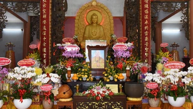 Di ảnh Hòa thượng Thích Đạt Đạo được tôn trí tại chánh điện chùa Bát Nhã