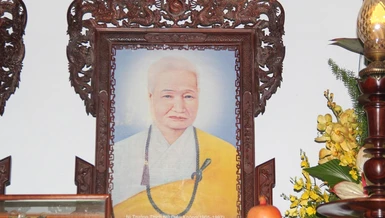 Di ảnh cố Ni trưởng Thích nữ Diệu Không