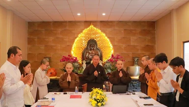 Niệm Phật cầu gia hộ