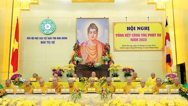 Chư tôn đức chứng minh hội nghị