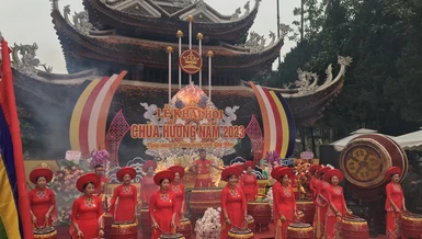 Khai mạc lễ hội chùa Hương năm 2023