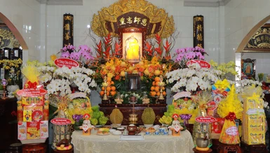 Giác linh đài Ni trưởng Thích nữ Tịnh Giác tại Ni viện Vạn Hạnh