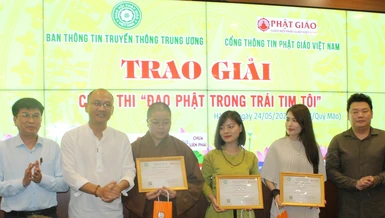 Trao giải cuộc thi “Đạo Phật trong trái tim tôi”