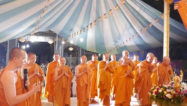 Khóa lễ tụng kinh