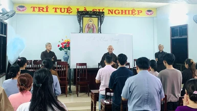Chùa Hoa Nghiêm (TP.Quảng Ngãi) khai giảng lớp giáo lý Phật pháp