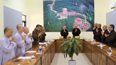 Niệm Phật cầu gia hộ