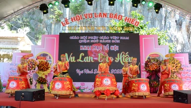 Lễ hội Vu lan - Báo hiếu được khai mạc tại khu danh thắng Ngũ Hành Sơn (TP.Đà Nẵng)