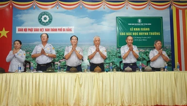 Niệm Phật cầu gia hộ