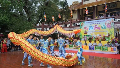 Chương trình Vui hội Trung thu dành cho các em thiếu nhi