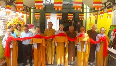 Cắt băng khánh thành trụ sở văn phòng Ban Trị sự GHPGVN Q.8, TP.HCM