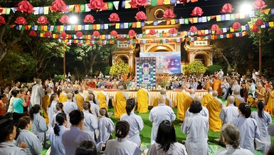 Pháp hội Dược Sư tại chùa Thiên Quang (Dĩ An, Bình Dương)