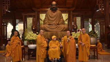 Trưởng lão Hòa thượng Thích Nhật Quang đại lao Trưởng lão Hòa thượng Tôn sư sách tấn đại chúng