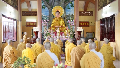 Lễ Bố-tát của chư Tăng H.Bình Chánh tại chùa Tam Bửu
