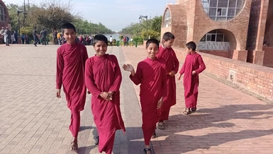 Các Ni sinh tại Học viện Bodhi