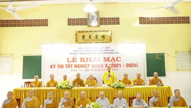 Chư tôn đức Tăng Ni chứng minh buổi lễ