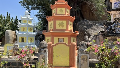 Bảo tháp Hòa thượng Thích Minh Tâm được an trí trong khuôn viên tổ đình Trùng Khánh