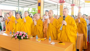 Thanh Hóa: Chùa Thạch Khê đúc đại hồng chung có trọng lượng 1 tấn