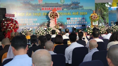 Khai mạc Lễ hội Ẩm thực chay tại Nghinh Lương Đình 