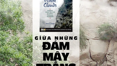 Giữa những đám mây trắng