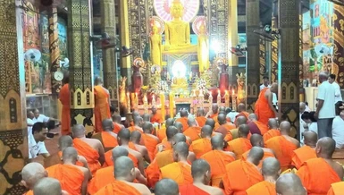 Trà Vinh: Lễ nhập hạ truyền thống của Phật giáo Nam tông Khmer tại chùa Âng