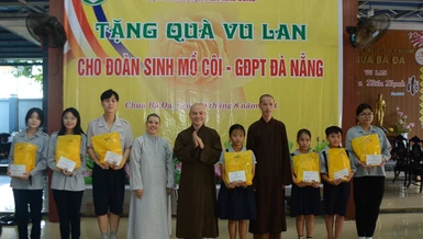 Chia sẻ yêu thương nhân mùa Vu lan - Báo hiếu