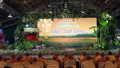 Lễ hội Vu lan với chủ đề "Mẹ chờ con" tại Viện Chuyên Tu (H.Long Thành, Đồng Nai)