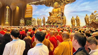 Khóa lễ cầu nguyện thế giới hòa bình nhân phiên khai mạc Diễn đàn Phật giáo thế giới lần thứ 6 tại Trung Quốc