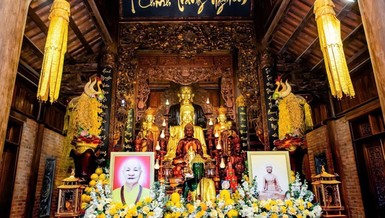 Lễ tưởng niệm 716 năm Đức vua - Phật hoàng Trần Nhân Tông nhập Niết-bàn và húy kỵ lần thứ 13 của Trưởng lão Hòa thượng Thích Thanh Tứ tại chùa Đại Bi