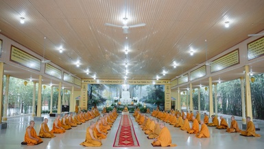 Lễ bế mạc khóa tu truyền thống Khất sĩ lần thứ 36 trang nghiêm diễn ra tại tịnh xá Trúc Lâm