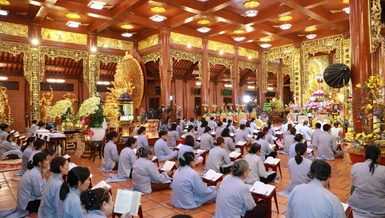 Khóa lễ tụng kinh Dược Sư tại chùa Thiên Quang (TP.Thủ Dầu Một, Bình Dương)