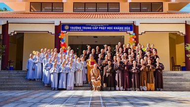 Trường Trung cấp Phật học Khánh Hòa tại xã Vĩnh Lương, TP.Nha Trang, tỉnh Khánh Hòa