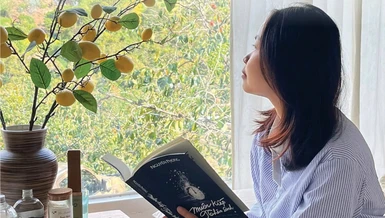 Trúc Ngọc tận dụng thời gian nạp những kiến thức bổ ích trong các chuyến công tác của mình 