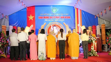 Đại lễ Phật đản Phật lịch 2569 của Phật giáo tỉnh Cà Mau được tổ chức tại chùa Monivongsa