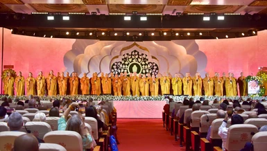 Nghi thức cầu gia bị do phái đoàn đại biểu GHPGVN thực hiện tại Đại lễ Vesak Liên Hiệp Quốc 2025 - Ảnh: Quảng Đạo/BGN