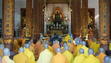 Lễ thọ an cư tại chánh điện tổ đình Từ Đàm