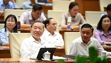 Tổng Bí thư Tô Lâm và các đại biểu tham dự phiên họp sáng 12-6 - Ảnh: Gia Hân