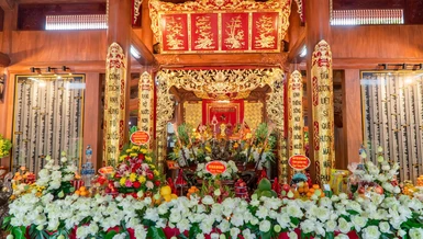 Đền thờ Chủ tịch Hồ Chí Minh và các anh hùng, liệt sĩ tại phường Đồng Hới, tỉnh Quảng Trị