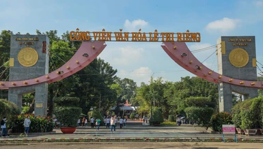 [Ảnh] Công viên Lê Văn Tám, Lê Thị Riêng - những nơi từng là nghĩa trang lớn ở Sài Gòn