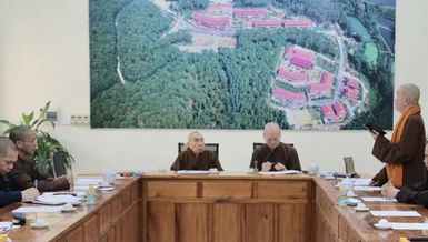 Quang cảnh phiên họp Hội đồng Điều hành Học viện Phật giáo VN tại Huế