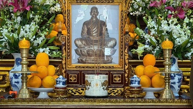 Di ảnh Phật hoàng Trần Nhân Tông