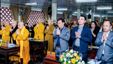 Niệm Phật cầu gia hộ