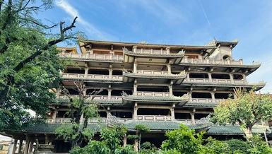 Cơ sở I Học viện Phật giáo VN tại TP.HCM (750 Nguyễn Kiệm, phường Đức Nhuận, TP.HCM)